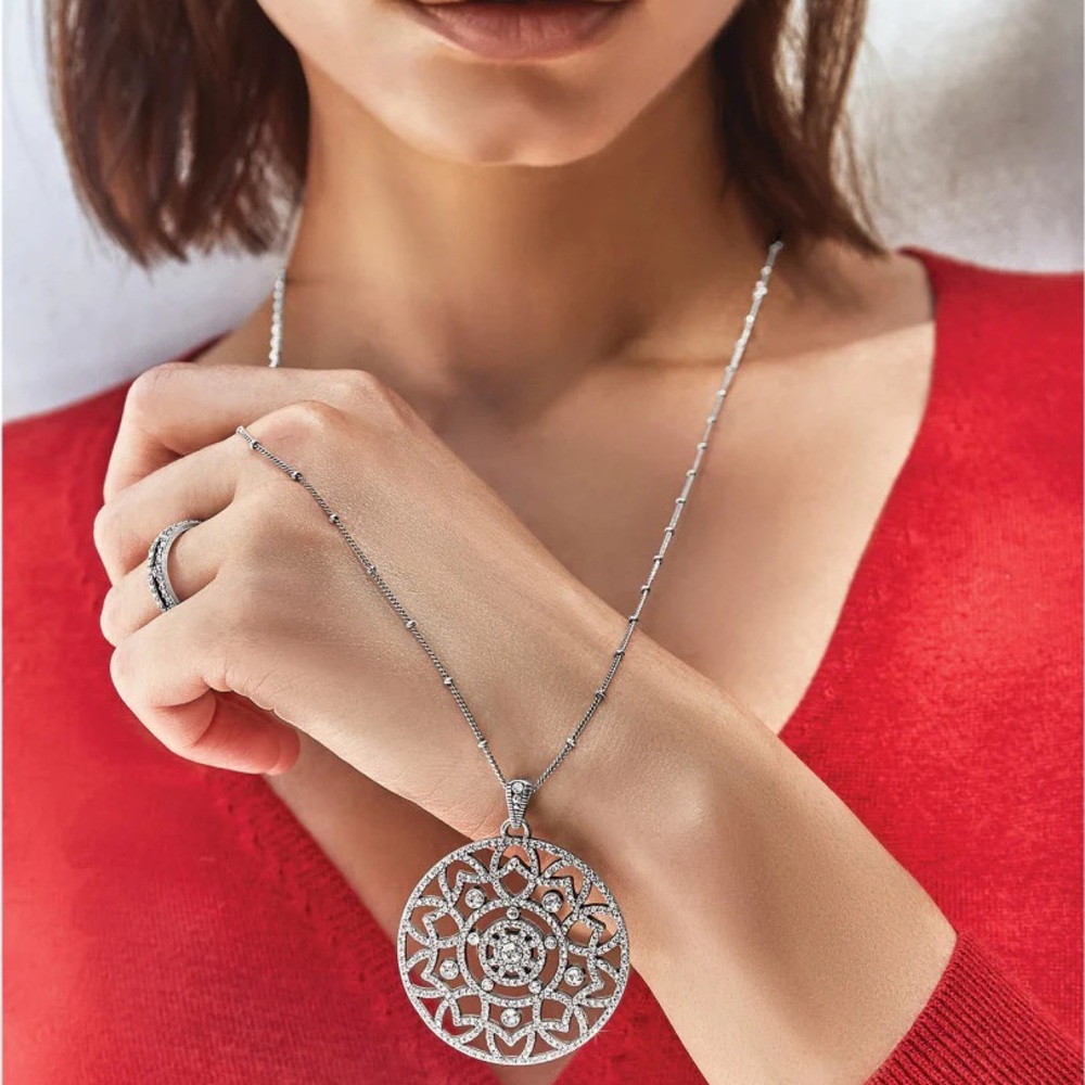 NWT Brighton Fiori necklace with Swarovski crystals